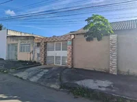 Casa Ocupada com 1 Vaga e 143m² de Terreno em Luzinia/GO