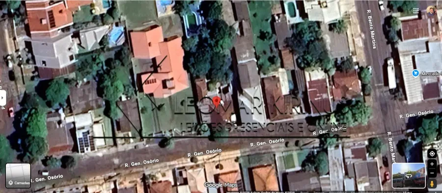 Casa Residencial com 196m² e Terreno de 669m²