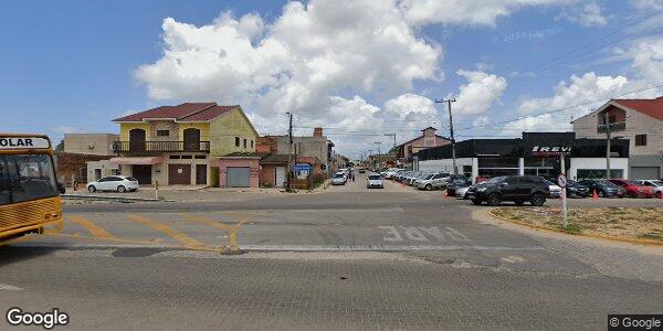 Imóvel com 6 quitinetes e 3 vagas em São José do Norte