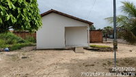 Casa com 2 quartos, 1 banheiro e área de serviço