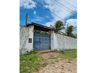 Casa de 2 pavimentos com piscina e terreno em Aquiraz