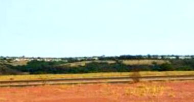 Terreno desocupado com 240m² em Jardim Botânico I, ótimo para construção