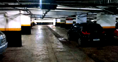 Vaga de Garagem Box S-20 com 12m² no Centro