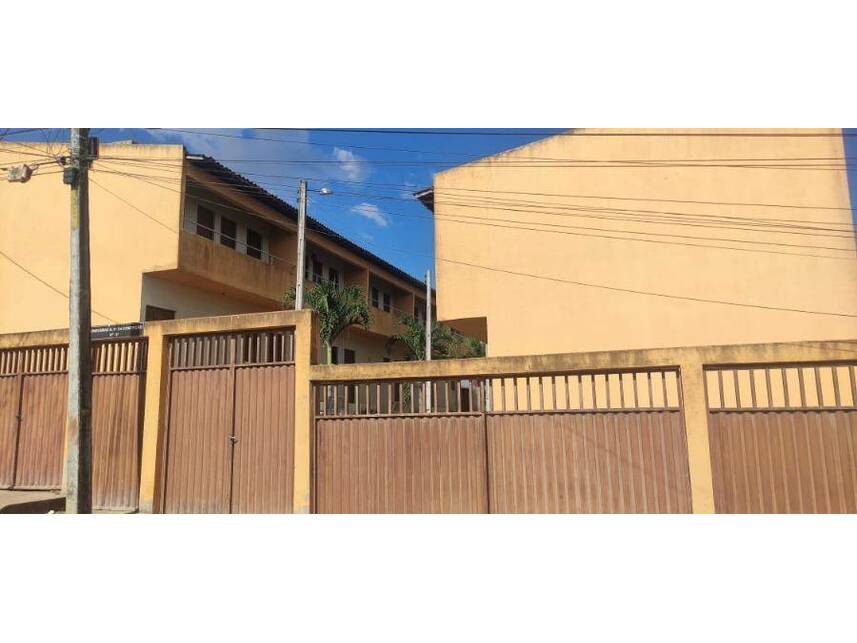 Casa Duplex em Condomínio com 1 Vaga - Ocupado