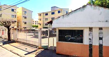 Apartamento Ocupado no Centro Sul com 3 Quartos e Garagem