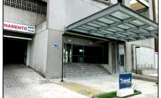 Sala Desocupada com 1 Vaga em Santos - Cond. Trend Home & Office