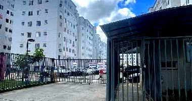 Apartamento com 2 quartos em Salvador/BA