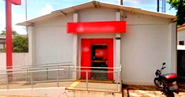 Ex-Agência 135 m² - 3 Banheiros - Desocupado