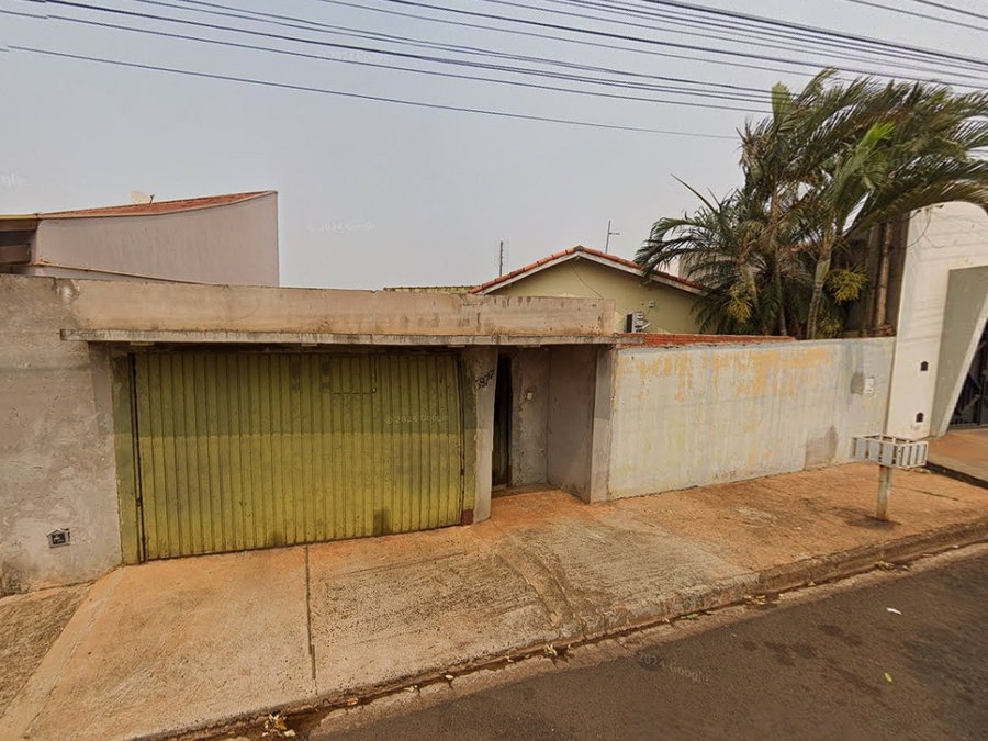 Terreno Urbano com 299m² em Igaraçu do Tietê