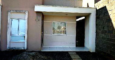 Casa 2 quartos com varanda, área construída 46,45m², 1 vaga