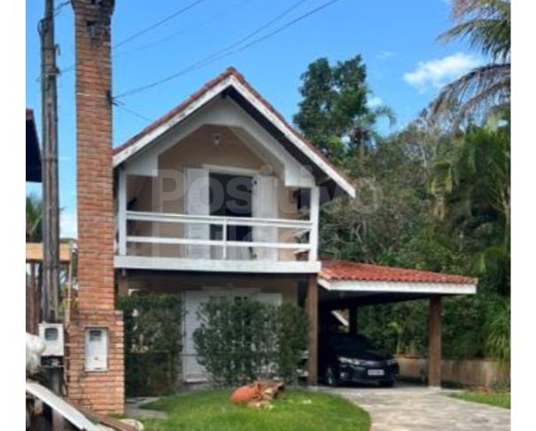 Casa em Condomínio com 2 Quartos e Piscina em Bertioga