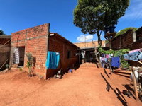 Terreno com 275m² e benfeitoria de 70m² em Cianorte/PR