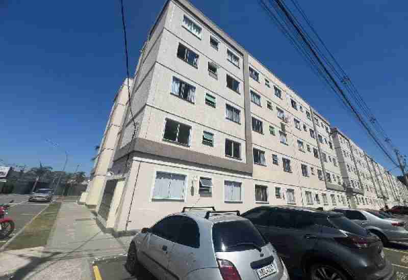 Apartamento com 2 Quartos e 1 Vaga em Juiz de Fora