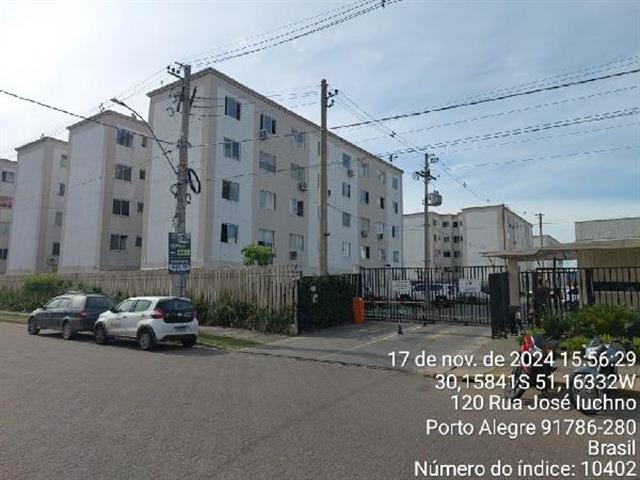 Apartamento com 2 quartos em Porto Alegre