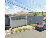 Casa com 3 quartos, 199,52m², ocupada, ideal para investimento