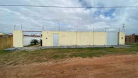 Casa espaçosa com 3 quartos, 2 banheiros, 4 vagas e 235 m² construída, ocupada
