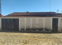 Casa com 3 quartos, 2 banheiros e 1 vaga de garagem