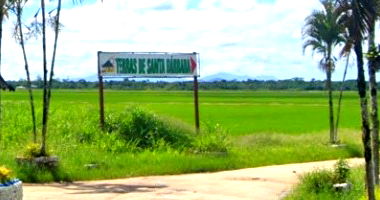 Terreno com 300m² em Clube de Campo Terras de Santa Bárbara