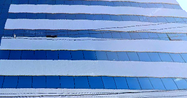 Sala comercial com 160,30 m², 2 vagas, desocupada