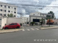 Apartamento com 2 quartos e 1 vaga em Montes Claros/MG