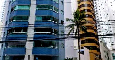 Apartamento 1501 com 3 quartos, suíte e sacada