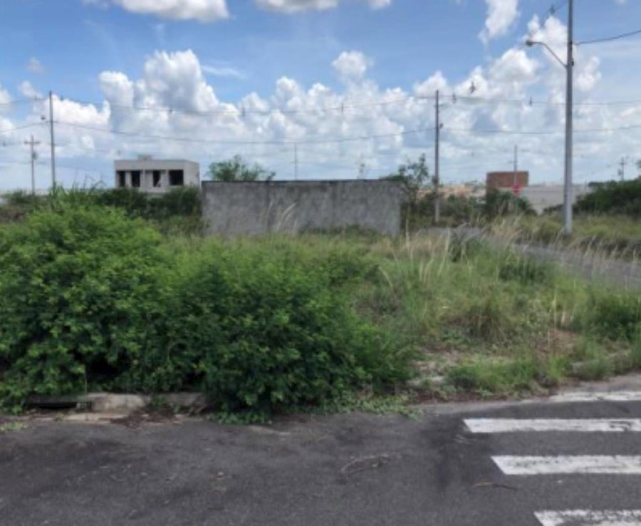 Terreno no Loteamento Vivari - 169,48 m² -
