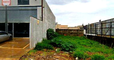 Casa aconchegante com 3 quartos, 2 banheiros e 69,88 m² construídos