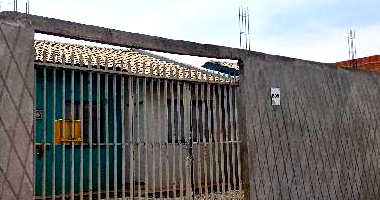 Casa em Apucarana/PR com 180,20m² de terreno