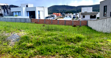 FRAÇÃO IDEAL DE 50% DO LOTE C/ 537,72 M² | RESID. DOS RIOS | ALPHAVILLE