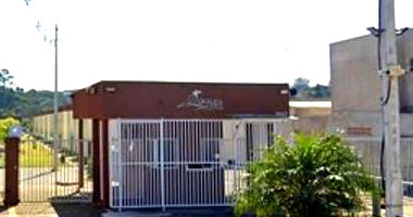 Apartamento nº 23 do Cond. Gralha Azul - Ideal para Investimento