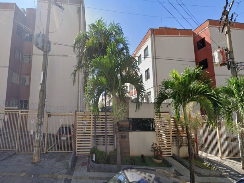 Apartamento com 3 quartos, 1 banheiro, 70,20m² útil