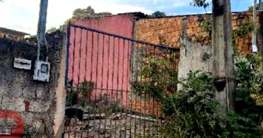 Casa em Santo Antônio do Descoberto com 2 quartos
