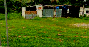 Terreno com galpão em Barra do Piraí/RJ
