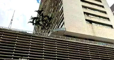 Vaga de Garagem em Leilão - Conjunto Nacional