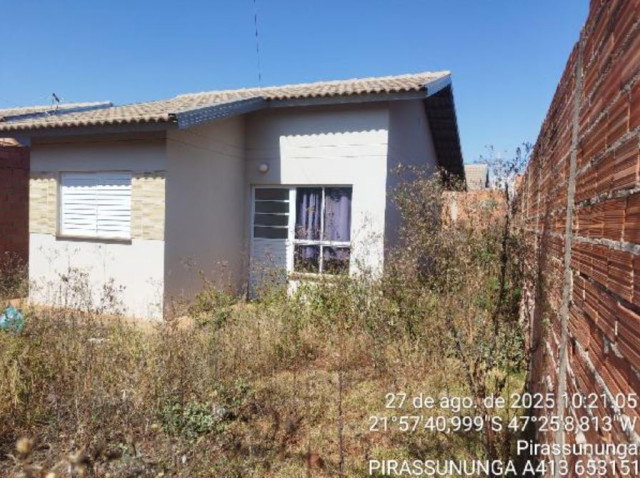 Casa com 2 quartos em Pirassununga/SP