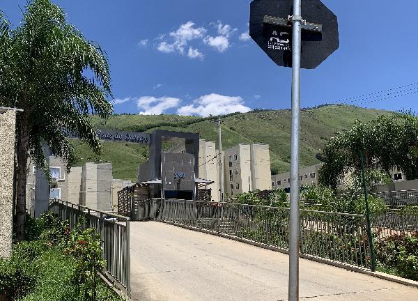 Apartamento com 2 quartos em Nova Iguaçu/RJ