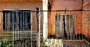 Casa com 2 Quartos e Garagem em Muriaé