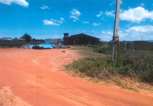 Terreno desocupado com 360m², ideal para construção