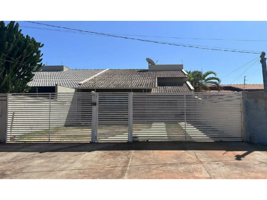 Casa em Condomínio Residencial Itaúba com 262,50m²