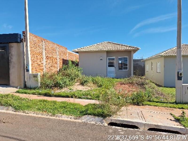Casa com 2 Quartos e 1 Banheiro em Marília