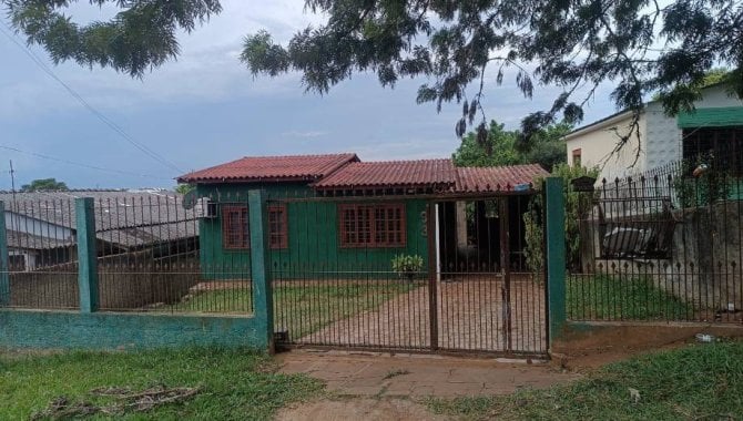 Casa com 2 quartos em Viamão - RS