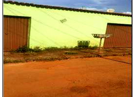 Casa com 65m² privativos e terreno de 238m², 0 vagas
