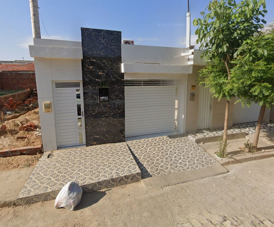 Casa com 87,5m² construída, ocupada, 0 vagas, 0 quartos, 0 banheiros