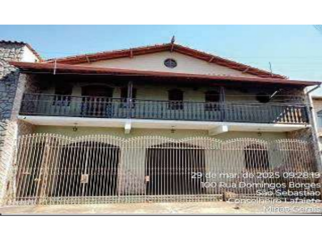 Apartamento com 100,80m² em Conselheiro Lafaiete/MG