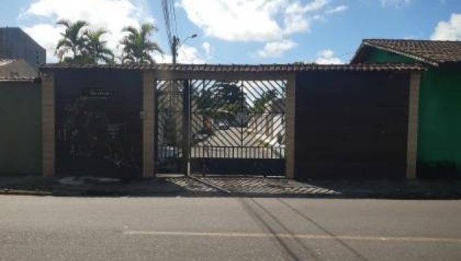Casa com 3 quartos em Ananindeua - PA