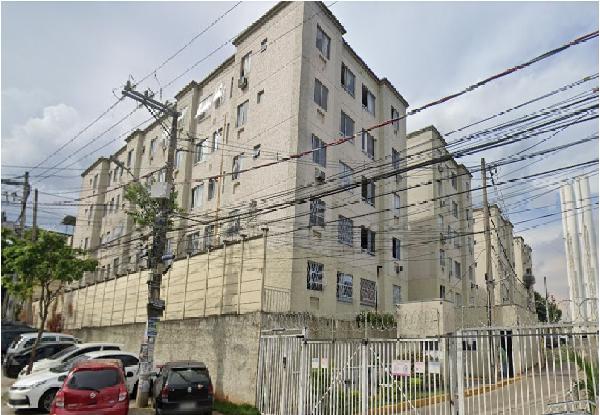 Apartamento 2 Quartos em Realengo com Área Privativa