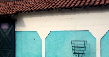 Casa e edícula com 260m² em terreno de 360m²