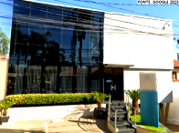 Casa com 323m² construída em terreno de 487,33m², bom estado