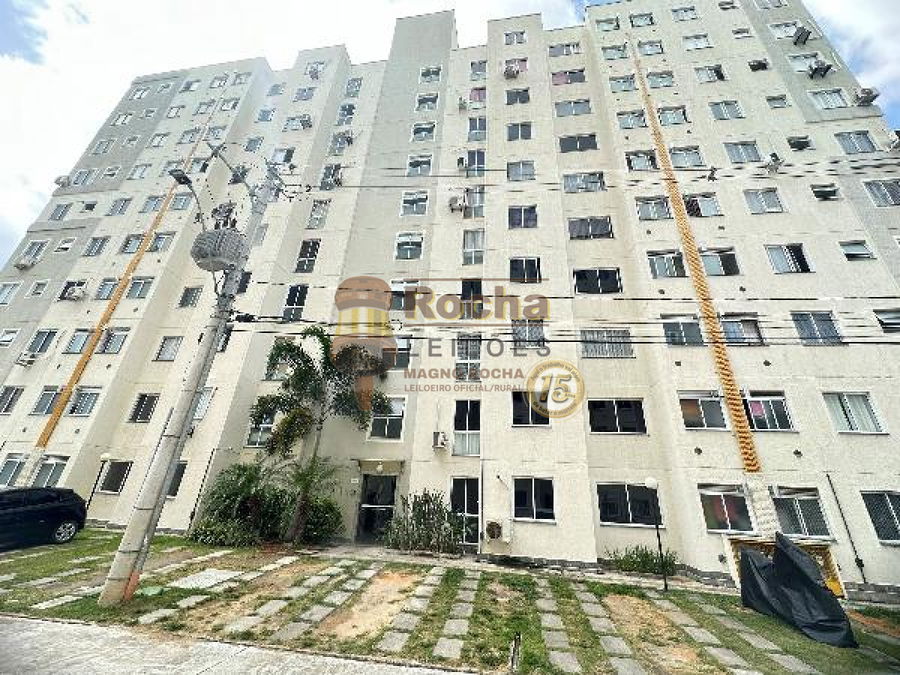 Apartamento 2 Quartos com Garagem em Salvador - Oportunidade!