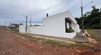 Casa com 176,6m² de área construída, 441,54m² de terreno, 3 quartos, 1 banheiro e 1 vaga